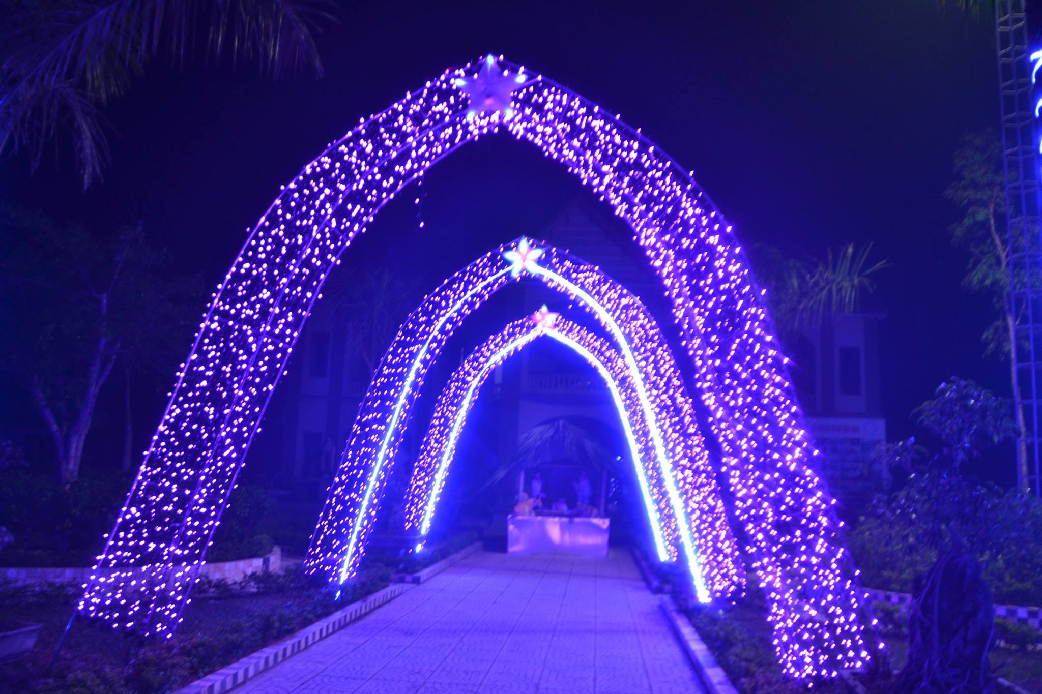 den led cho 2m 100 bong day dong 4 s9w3y2twvVN9wvI9k0JtJGg37NhHlzmZWQXRVAFY