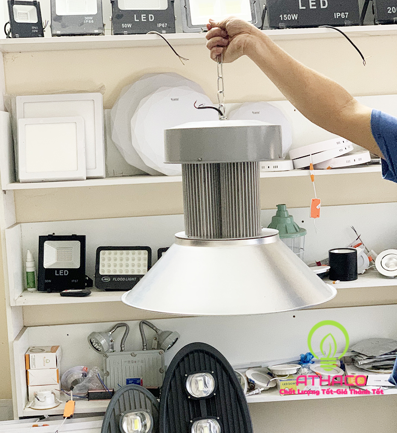 Đèn led nhà xưởng Highbay 200W