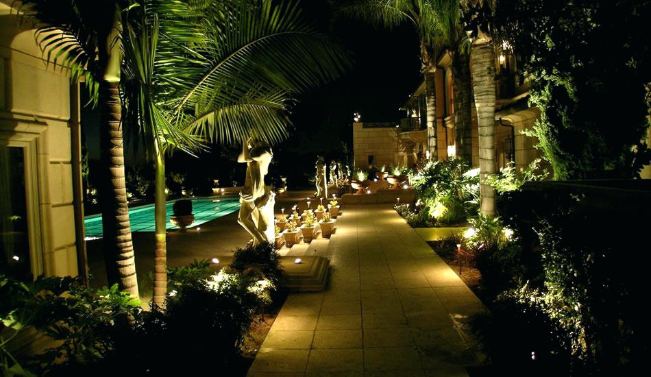 den pha led 150w mat loi cao cap 3