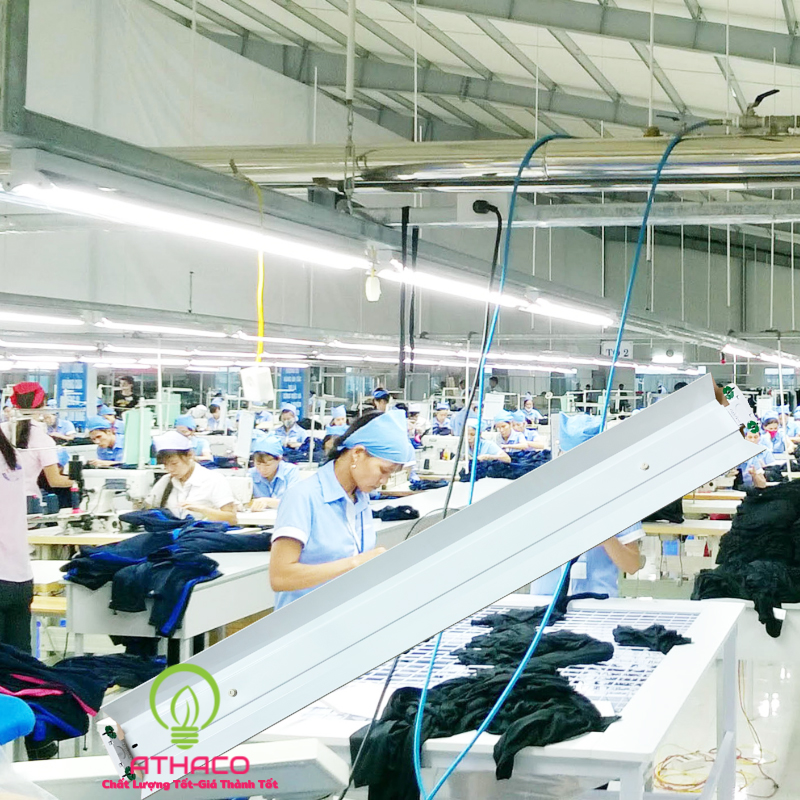 Máng đèn led đôi 1.2M Chóa Sơn Tĩnh Điện 3