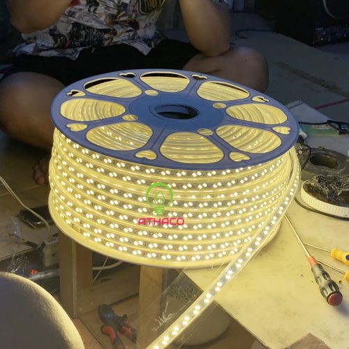 den led day 2 hang cheo 5730 cuon 1 M1nPAGKioXvZhxddBS1zDKtBFLnjEEZasJ64T0EX